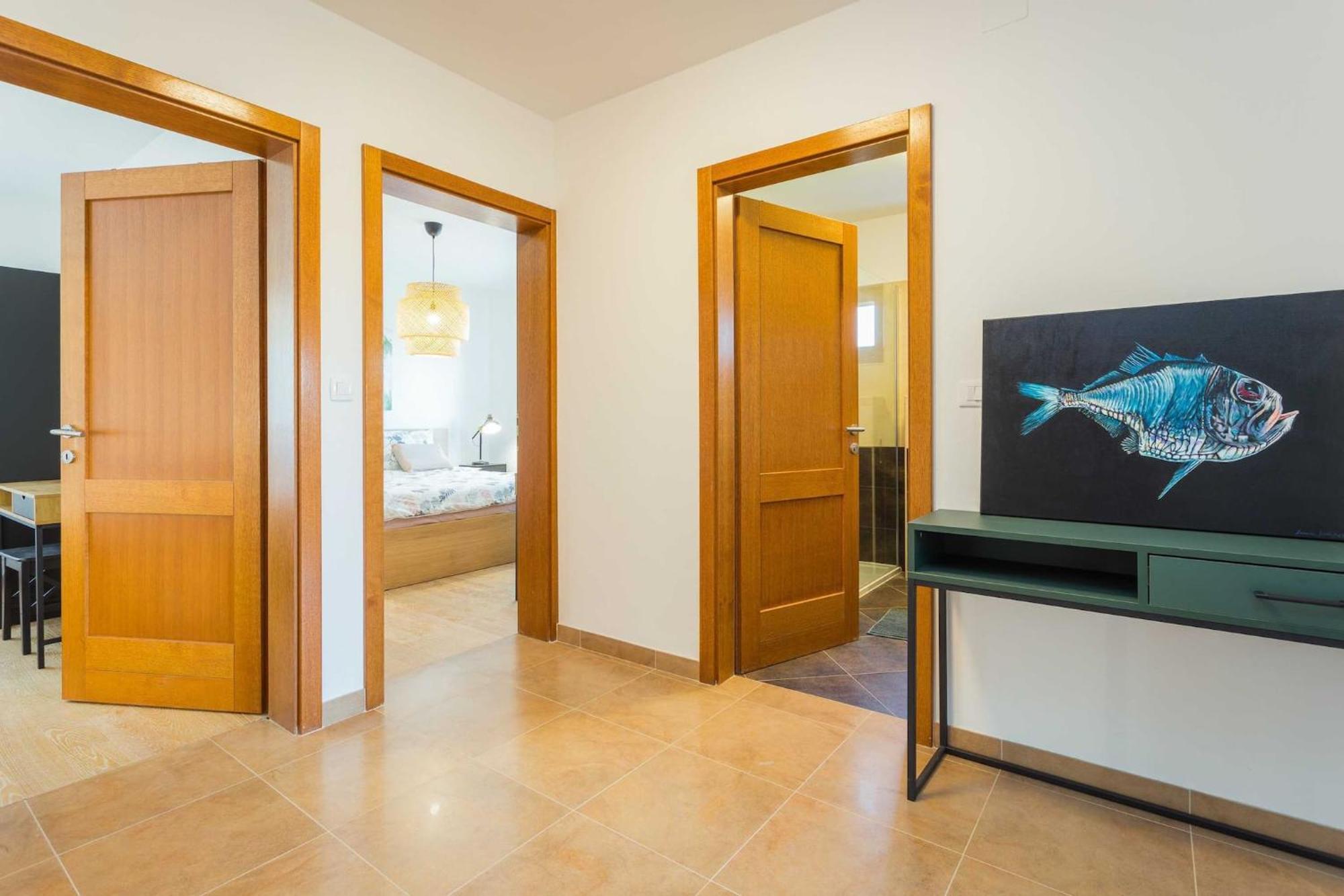 Apartments Cesare With Shared Pool ลิทซ์ยัน ภายนอก รูปภาพ